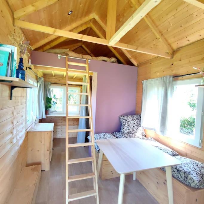 Nuit Insolite En Tiny House Questembert Extérieur photo